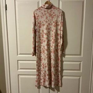 Miiyu by Simons Turtleneak Lounge Midi Floral Long Sleeve Dress, M